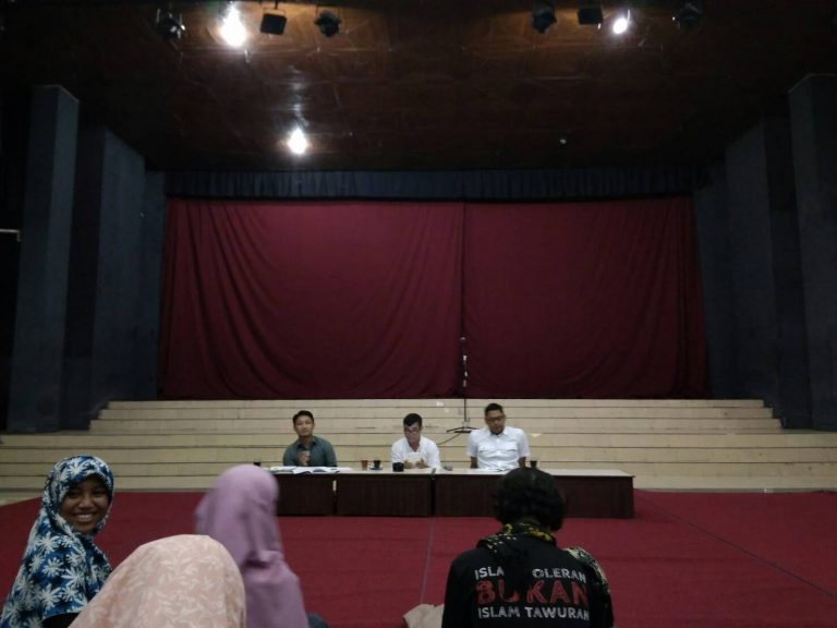 Cerpen Perempuan yang Disingkirkan dan Batas Kenyataan