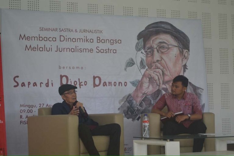 Antara Jurnalisme dan Sastra