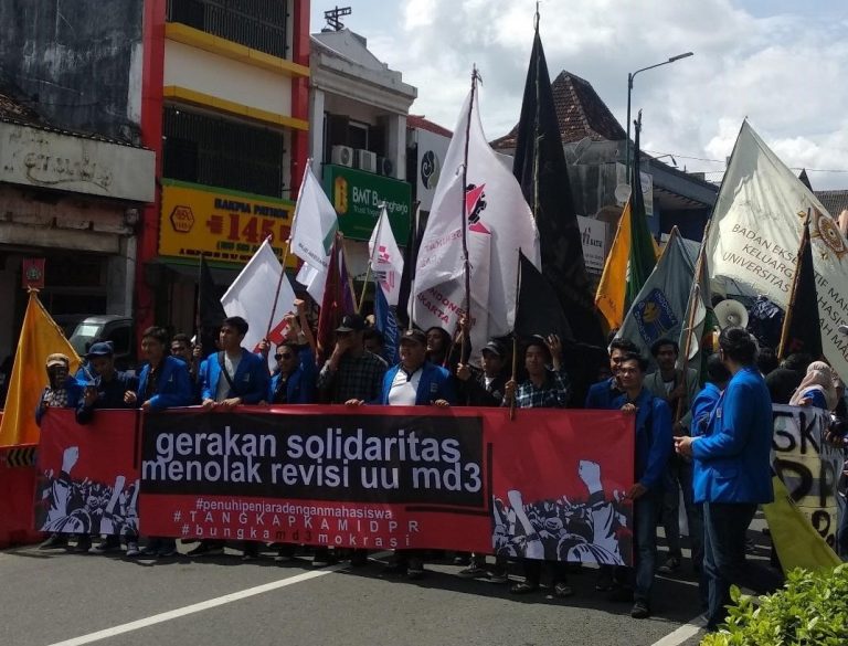 Mahasiswa Yogyakarta Satukan Suara Menolak Revisi UU MD3